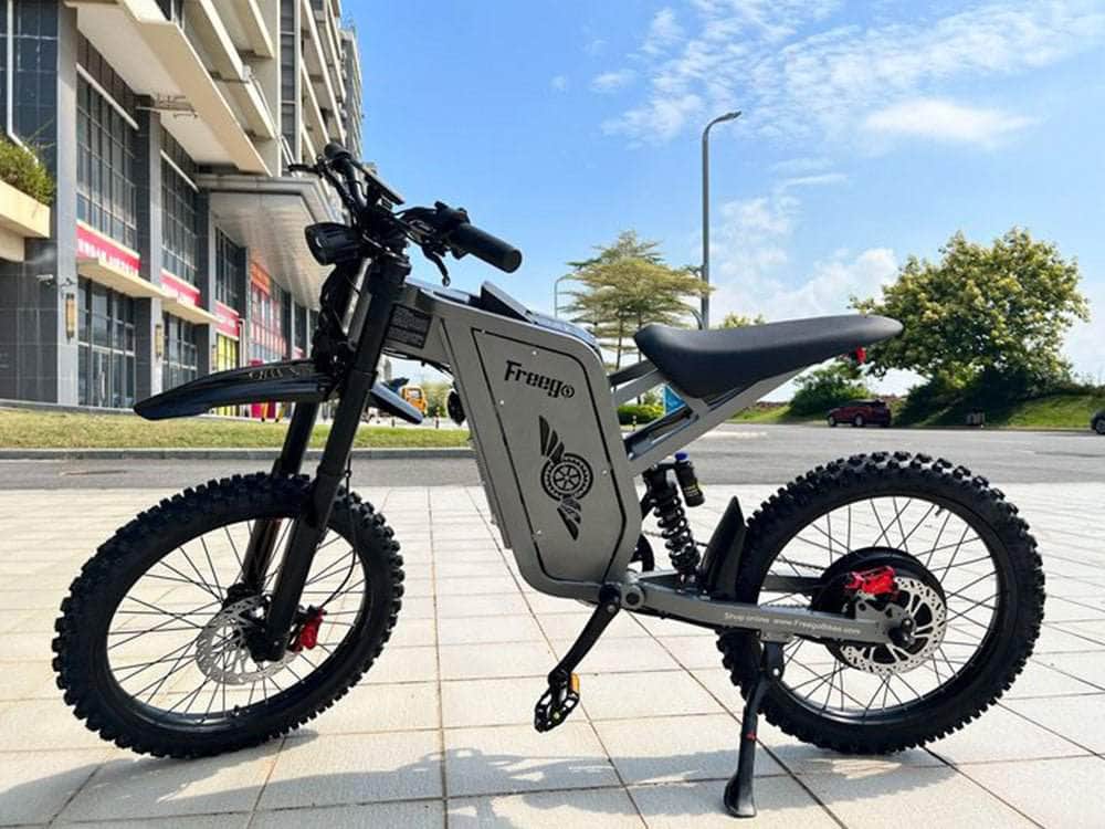Shipping in July - Freego X2 Pro All-Terrain Electric Dirt Bike - 60V, 30Ah, 3000W, full suspension, 4-piston hydraulic brakes - 100% Financing Available - Image 5