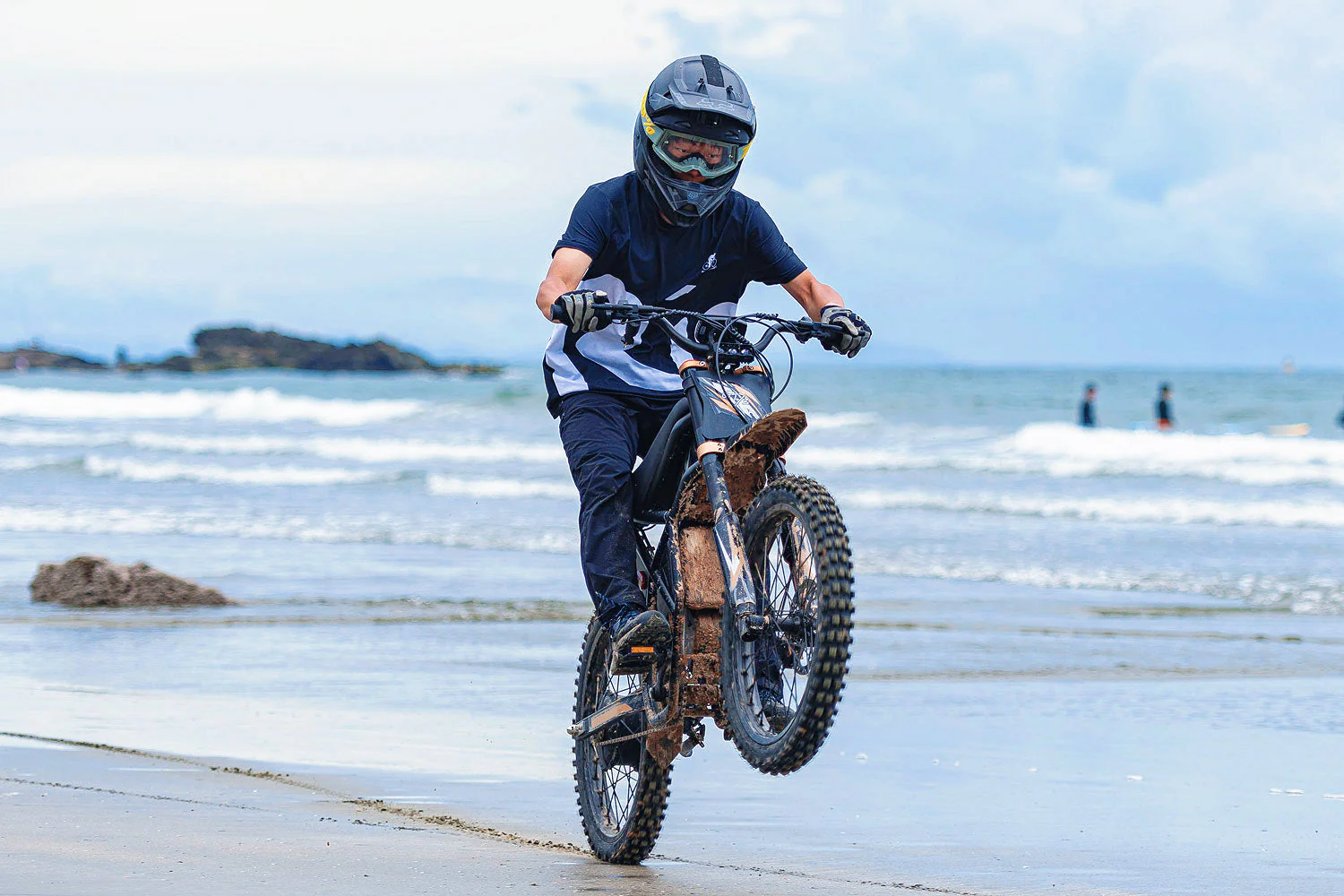 RIDING TIMES GT73 Pro Electric Dirt Bike - Dual 60V 18Ah Battery, 3000W Peak - 100% Financing Available! - Image 3