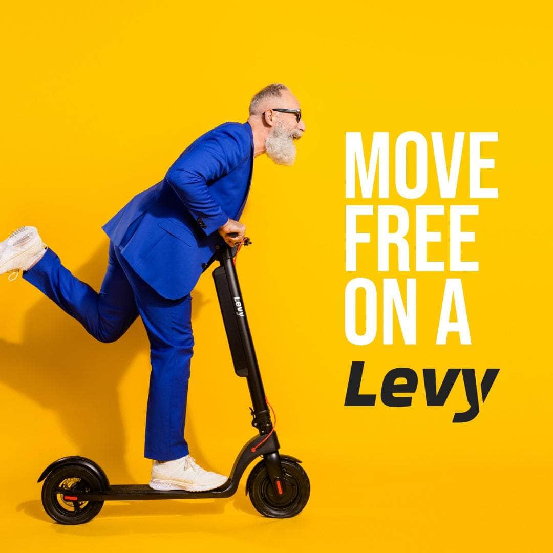 Levy Light Electric Scooter 36V, 10" wheels , quick-folding, swappable battery, only 28lbs! - 100% Financing Available! - Image 12